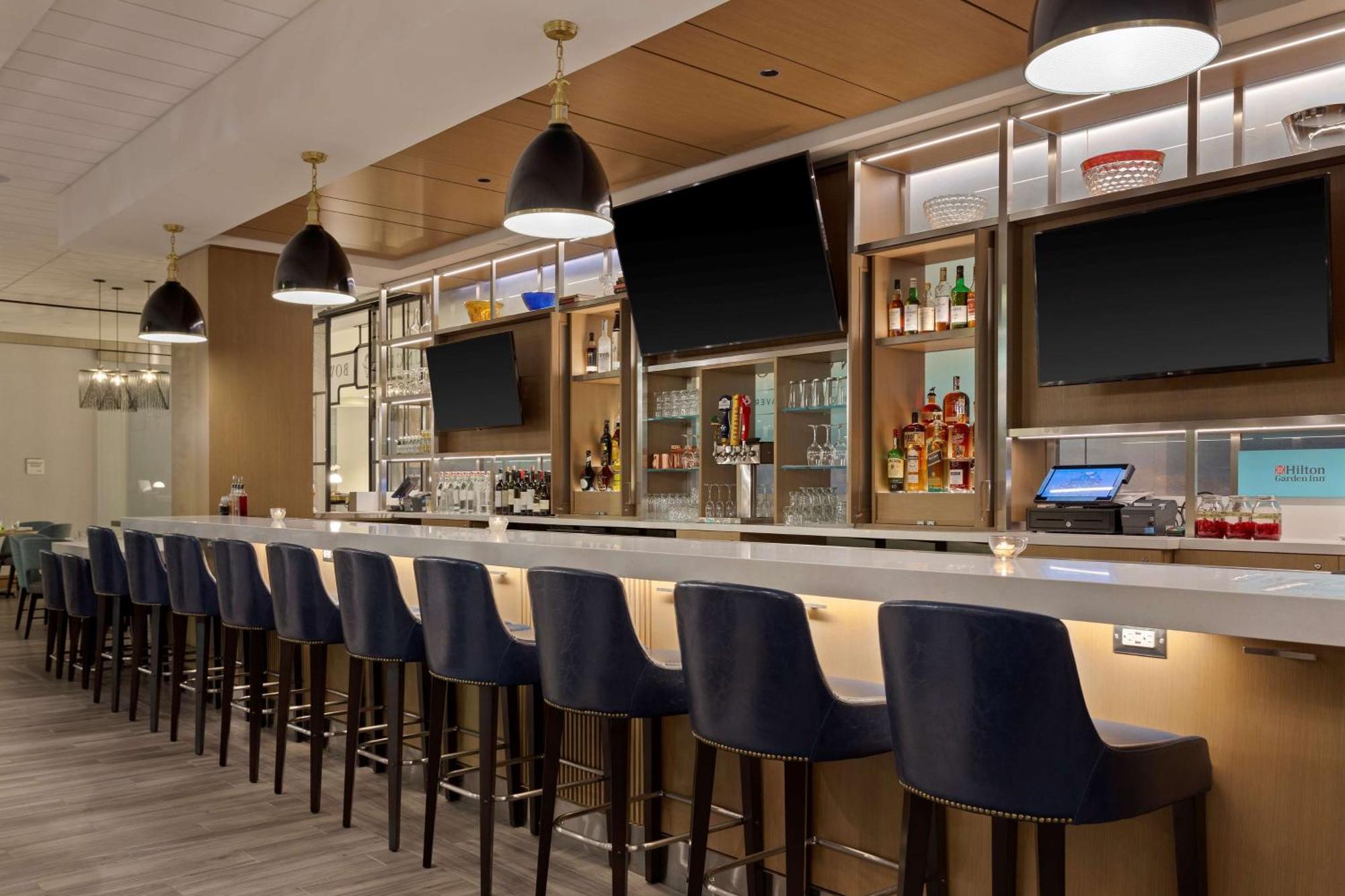 Hilton Garden Inn Boston Brookline, Ma Екстер'єр фото