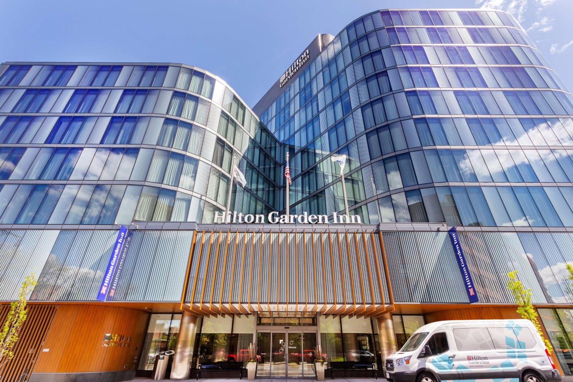 Hilton Garden Inn Boston Brookline, Ma Екстер'єр фото